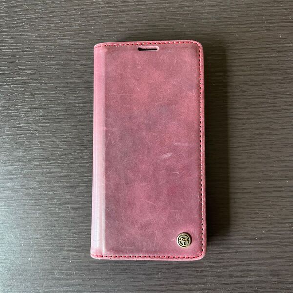 iPhone13用のカバーで使用していました 買い換えを計画しているけど、カバーが破けてしまったよ なんて方中継ぎでいかがですか?