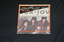 新品未使用品　　　ロック　タペストリー　　　　ボンジョビ　 Bon Jovi　　　　小　　アメリカ製　　　　（21）　_画像3