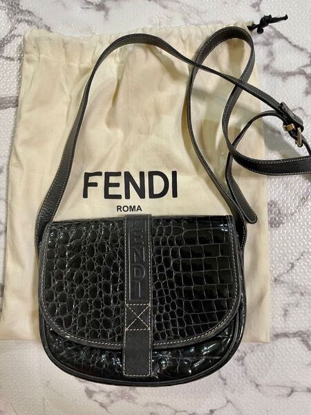 FENDI フェンディ ヴィンテージ クロコダイル ショルダーバッグ ブラック