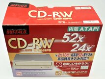 バッファロー BUFFALO CRW-52FB ATAPI接続 内蔵型 CD-RWドライブ デスクトップ用内蔵CD-Rドライブ_画像3