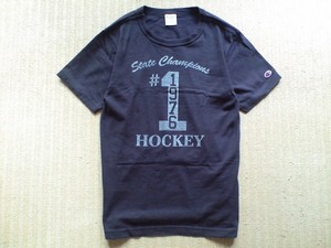 即決 USA製 Champion T1011 ヘビーウェイト Tシャツ Sサイズ 黒 ナンバープリント #１ HOCKEY 3段プリント