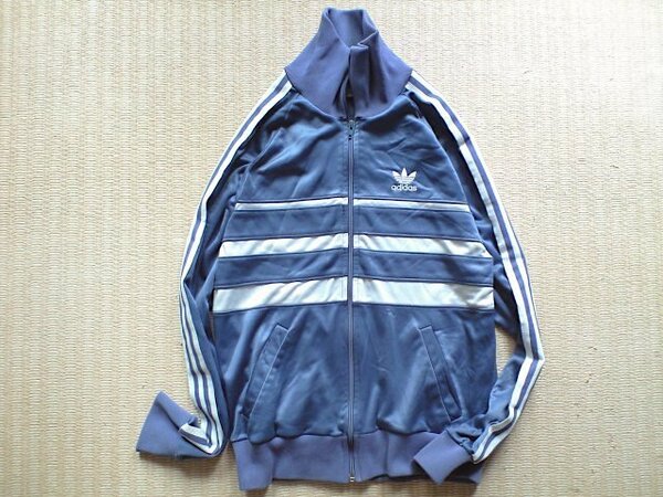 即決 綺麗な状態 希少カラー 80s USA製 ヴィンテージ adidas 胸３本ライン ジャージ Sサイズ グレーネイビー x 白 アディダス