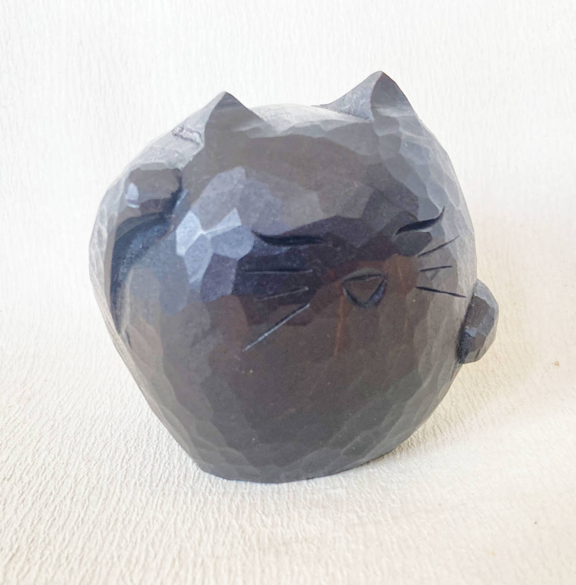 문진 조각상 행운의 고양이 옻칠 나무 수제 사누키 칠기 장식품, 핸드메이드 아이템, 내부, 잡화, 장식, 물체