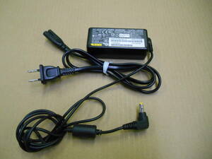 FUJITSU ACアダプタ SEE55N2-19.0 (FMV-AC326) 19V 2.1A 外径5.5 内径2.6 (5