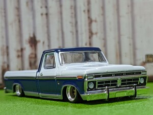 *1/64 Tomica size Ford F-100 truck modified deep rim, lowdown, besides various exhibiting!