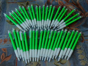 スケルトンシャープペンシル 緑色40本・未使用