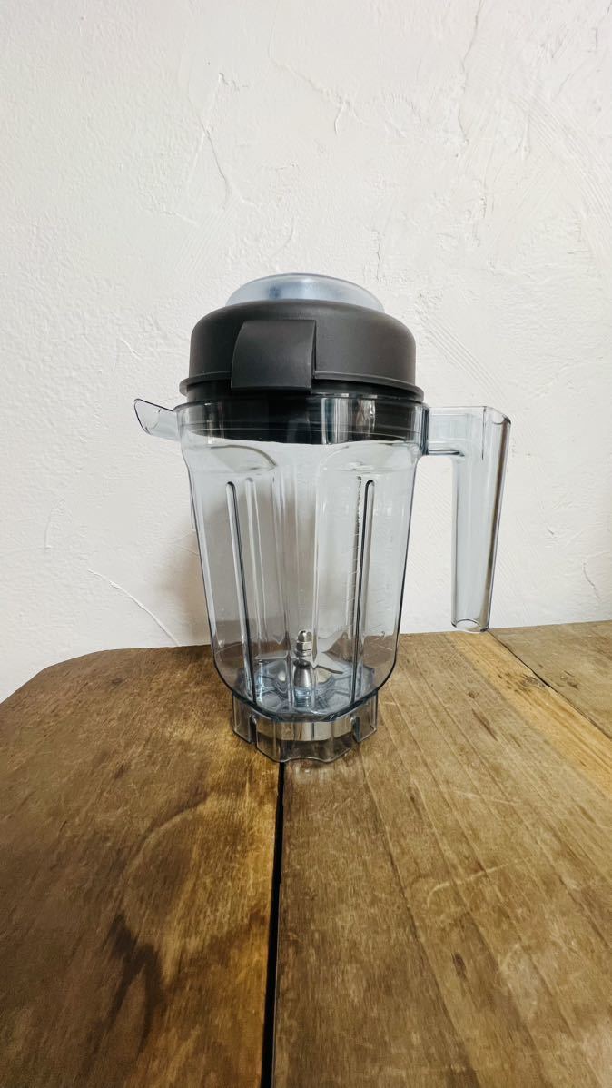 ヤフオク! -「vitamix」(ミキサー) (ジューサー、ミキサー)の落札相場