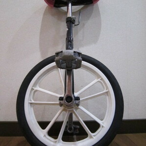 良品 使用感少 お子様のバランス感覚 運動神経アップに役立つ 一輪車 AVIGO 日本一輪車協会認定の画像2