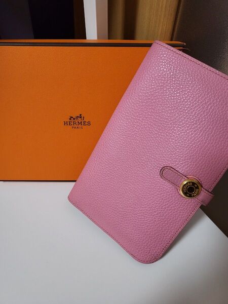 エルメス ドゴン 長財布 ゴールド金具 ピンク