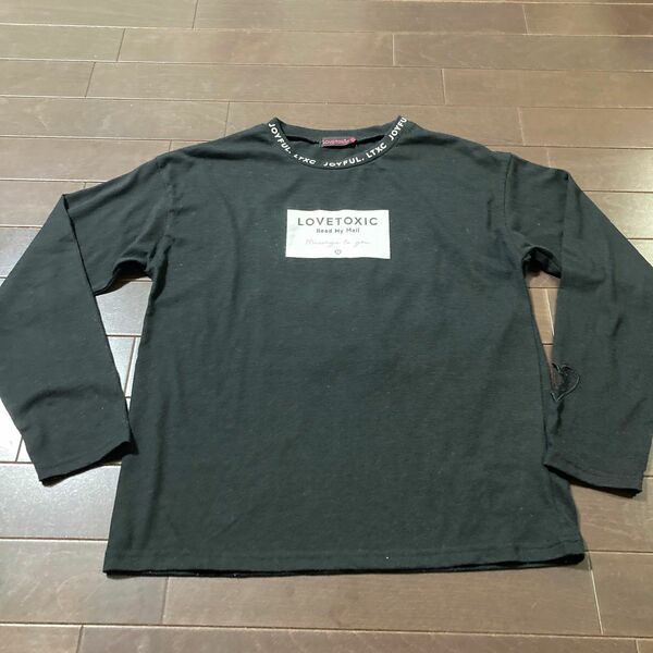 ラブトキシック　LOVE TOXIC L サイズ　160 黒　 長袖Tシャツ