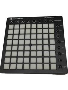 novation◆LAUNCHPAD/グリッドコントローラー