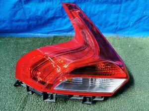 ■ テールライト 左 LED ボルボ V40 LDA-MD4204T 2015y