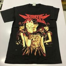 SR9A2. バンドTシャツ Mサイズ　BABY METAL ② ベビーメタル　半袖Tシャツ_画像1