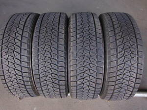 P2268　送料無料! 4本SET価格 超バリ溝 スタッドレス 225/65R17 ブリヂストン BS BLIZZAK DM-V2 225/65-17 225/65/17 エアーチェック済!