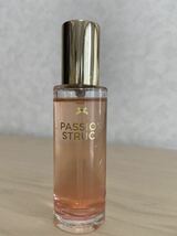 Victoria's Secret ヴィクトリアシークレット PASSION STRUCK パッションストラック　30ml オーデトワレ　スプレー　残量多 定形外は300円_画像1