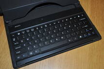 SONY Xperia Z2 Tablet 専用カバー付き Bluetooth キーボード BKC52 送料無料_画像2