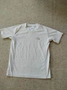 adidas 半袖Tシャツ スポーツTシャツ140cm