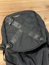 着用数回 状態良し 廃盤カラー narifuri タクティカル バックパック　BLACK TACTICAL BACKPACK NF736 ナリフリ黒　自転車 リュック_画像5