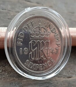 1947年 ヴィンテージ 幸せのシックスペンス イギリス ラッキー6ペンス 英国コイン 美品です 本物 19.5mm 2.8gram 