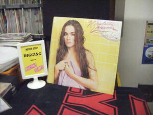 W-235 　NICOLETTE LARSON　/　ALL DRESSED UP &　NO　PLACE TO GO　（US)　