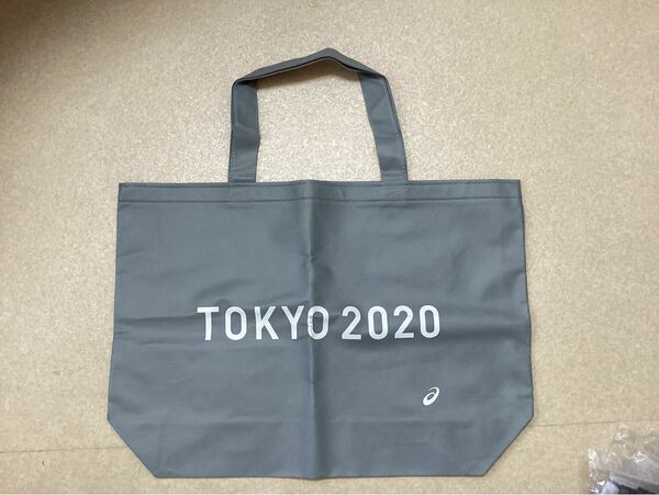 【未使用】東京2020 オリンピック　アシックス大型トートバッグ　☆スタッフボランティア 非売品 