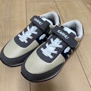 KARHU スニーカー　19