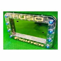 FUCR-1 ナンバー枠 デコトラ LED 字光式ナンバープレート パイロットランプ ナンバープレート 車用 カッコイイ アートトラック_画像2