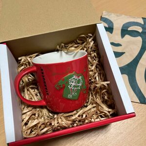 スターバックス　ホリデー2017マグセーター　　237ml クリスマス限定　マグカップ　箱入り【新品】 STARBUCKS ギフト