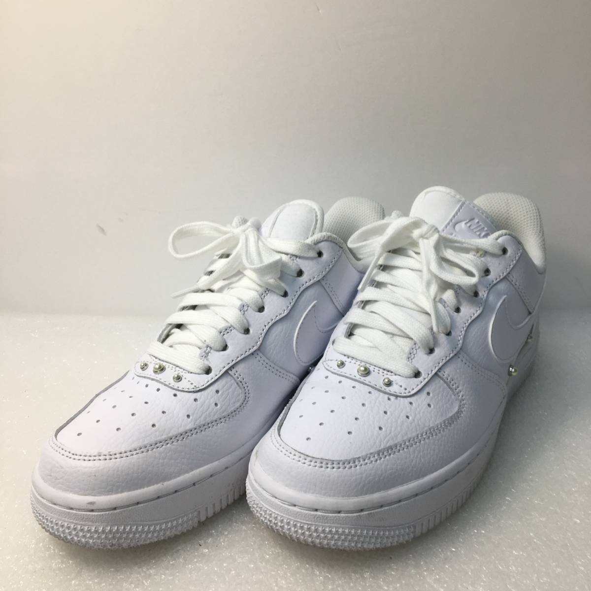 ヤフオク! -「nike air force 1」(23.5cm) (ナイキ)の落札相場・落札価格