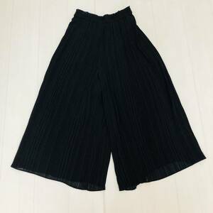 k0944 美品 UNIQLO ユニクロ パンツ ワイド プリーツ 薄手 透け感 ウエストゴム 春 夏 M 黒 無地 レディース シンプルデイリーカジュアル