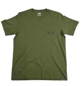 Sサイズ■新品■KAWS カウズxユニクロ UNIQLO UT pocket Tee ポケットTシャツ 半袖■グラフィックcompanionコンパニオン