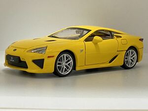 レクサス LFA ミニカー 1/32 LEXUS