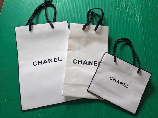 CHANEL　紙袋　三枚