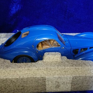 1/18 AUTOart オートアート BUGATTI 57S57SC Atlantic Coupe 1938 ブガッティ タイプ57 アトランティック クーペ ブルーホイール 70942の画像2