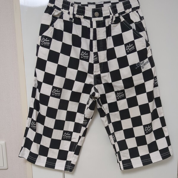 【送料無料】良品 BLUE CROSS ブルークロス ブロックチェック柄ハーフパンツ L(160)サイズ 男の子 黒×グレージュ 総ゴム ウエスト紐付