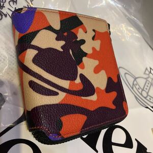 送料込●新品● Vivienne Westwood L字ファスナー二つ折財布 赤青系A カモフラオーブ柄 ヴィヴィアン ウエストウッド ビビアン