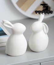 置物 セラミッククラフトウサギ リビングルームの装飾 白い陶製のウサギの置物 プレゼント セラミックうさぎ2匹 干支_画像1