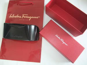 フェラガモFerragamo　メガネケース&ショップ袋　未使用品