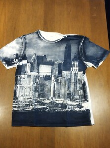 GAP ニューヨークプリントＴシャツ Ｔシャツ プリントシャツ 古着 Tシャツ NEW YORK バンパイアエステイトビル ヴィンテージＴシャツ