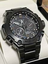 カシオ CASIO MR-G MRG-G1000B-1AJR GPSソーラー Gショック チタンブラック 極上超美品　２０１９年８月購入品_画像1