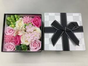 ★1点限り★ クルール バスフレグランス バスフラワーBOX 薔薇 ピンクローズ バラ XL バラ風呂 ギフト 贈り物 新居祝い ルーム 激安 格安