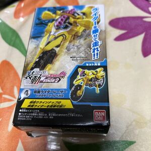 仮面ライダーエグゼイド 装動 STAGE 2 仮面ライダーレーザー バイクゲーマー レベル2 バンダイ