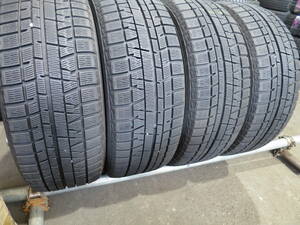 18年製バリ山 215/55R17 94Q ◆ヨコハマ ICE GUARD IG50plus◆ 4本 B656 スタッドレス