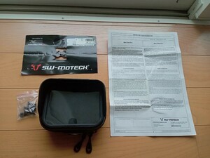 送料無料　SW-MOTECH ナビケース Pro M　 BC.GPS.00.008.10000　バイザー付き 新古品