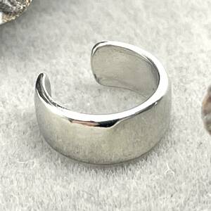  plain earcuff * earrings men's silver SV free size new goods unused fake earrings earrings men's earrings one-side ear [PN240-6]