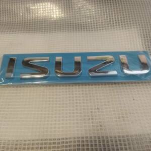 【送料無料】ISUZU(いすゞ) 3Dエンブレム(両面テープ付) メッキシルバー　⑥