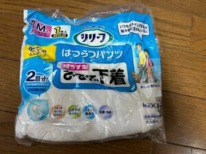 リリーフ　はつらつパンツ　超うす型　まるで下着、男女共用M〜Lサイズ試供品1枚