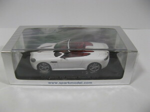 【未使用】スパーク 1/43 アストン・マーチン V12 バンテージ ロードスター 2012 ホワイト（S2172 Aston Martin V12 Vantage Roadster）