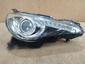 トヨタ 86 ZN6 右ヘッドライト HID KOITO コイト 100-60082 SU003-05155 前期 打刻印:AD【R5-3820C-O】