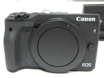 Canon EOS M3 EF-M18-55mm EF-M22mmF2 純正Wレンズ 予備バッテリー付 キヤノン [管CN1423]_画像2